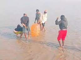 Crystal Shivalinga in Gujarat