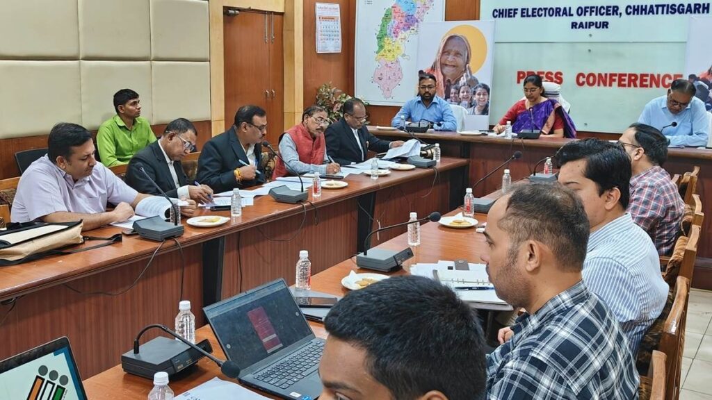 Lok Sabha Election 2024 : चुनाव आयोग ने राजनीतिक दलों और उम्मीदवारों के मार्गदर्शन के लिए जारी आदर्श आचार संहिता की जानकारी, नियमों का पालन करें