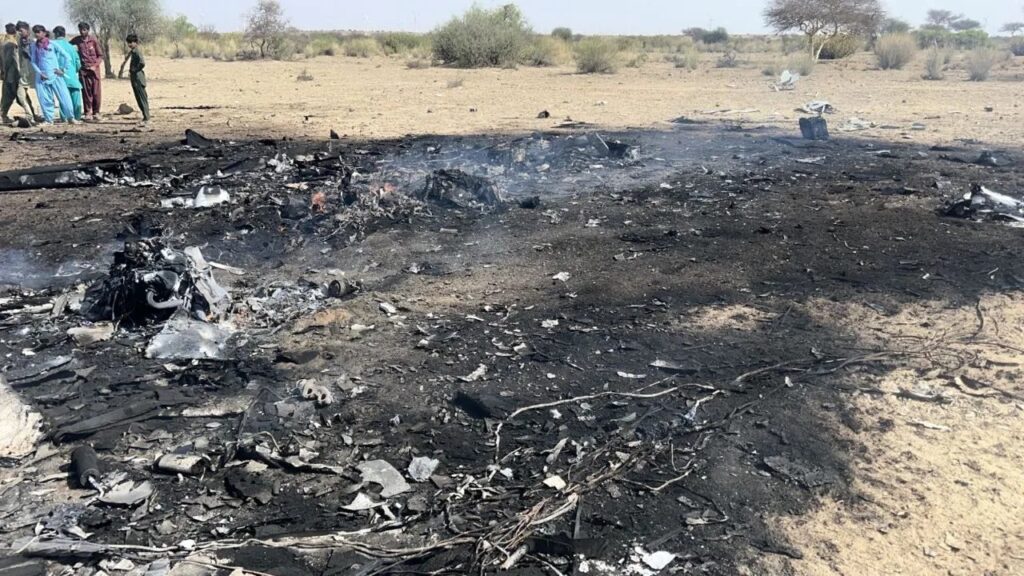 Jaisalmer Plane Crash : राजस्थान के जैसलमेर में हुआ बड़ा हादसा, वायु सेना का टोही विमान क्रैश होने से लोगो में दहशत