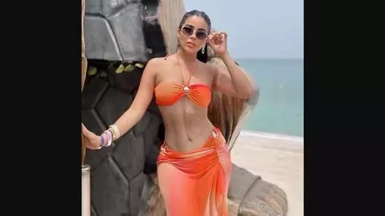 LANDY PAREJA GOYBURO MURDER : ब्यूटी क्वीन लैंडी परेजा गोयबूरो की गोलीमार कर की गई हत्या, हत्या का CCTV फुटेज आया सामने