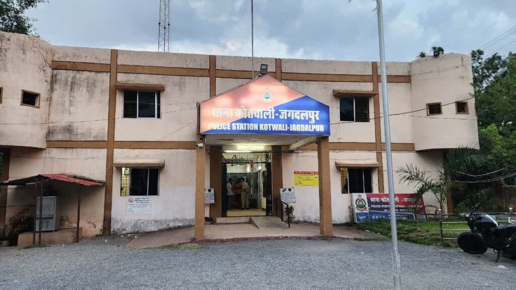 PUBG Addiction : जगदलपुर में मोबाइल गेम पबजी की लत ने ली एक और मासूम की जिंदगी, परिजनों ने छीना मोबाईल तो नाराज बच्चे ने की खुदकुशी