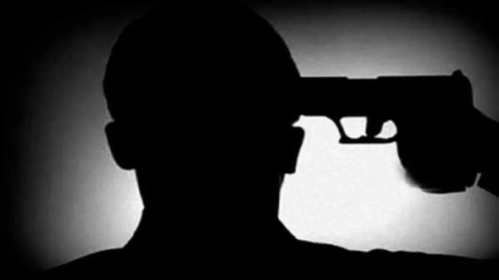 Constable Shoots Himself : रायगढ़ में एसपी बंगले के आरक्षकने खुद को मारी गोली, हालत गंभीर