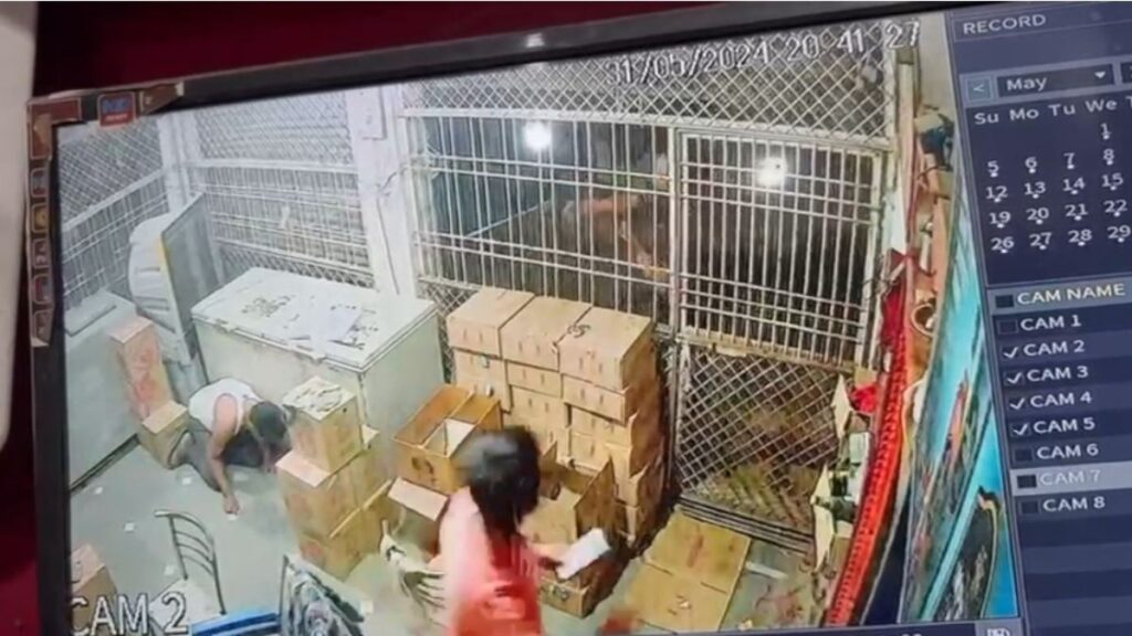 Morena Liquor Shop : मुरैना में फ्री में शराब नहीं मिलने पर बदमाशों ने दुकान में की ताड़बतोड़ फायरिंग, वारदात CCTV में कैद