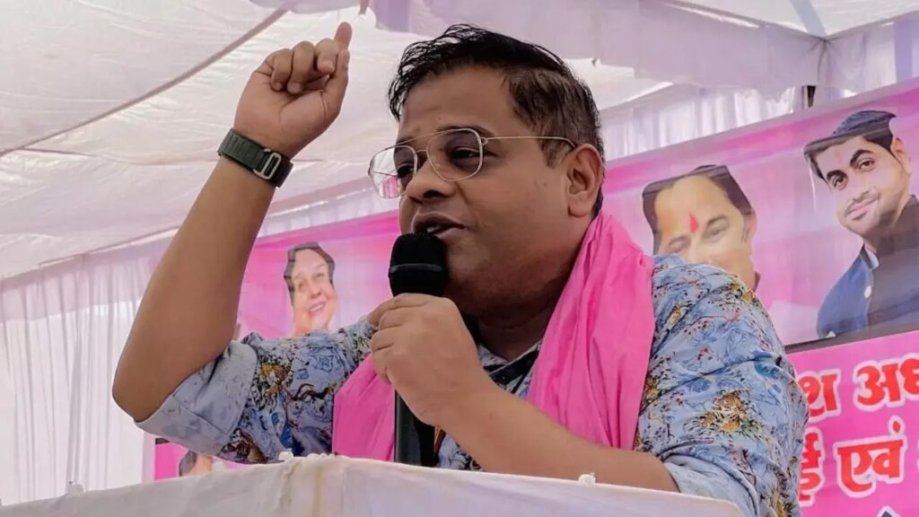 Balodabazar Violence : बलौदाबाजार हिंसा मामले में बीजेपी कांग्रेस के बाद अब अमित जोगी हुए शामिल, 1 जुलाई से करेंगे आमरण अनशन, पीड़ितों से मिलेंगे भीम आर्मी चीफ, कल कांग्रेस का एक दिवसीय धरना प्रदर्शन