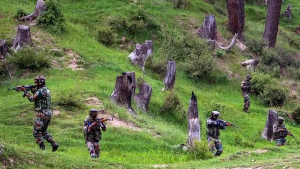 Jammu Kashmir Encounter : जम्मू-कश्मीर में आतंक फैलाने पाकिस्तान के 600 SSG ‘कमांडो’ की घुसपैठ, 80 किमी के दायरे में ऑपरेशन सर्प विनाश 2.0 शुरू
