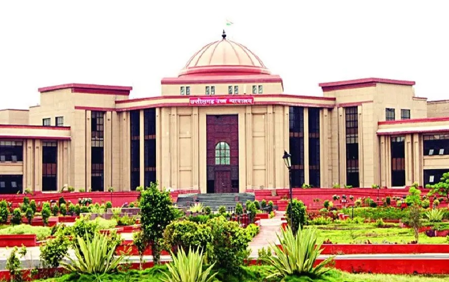 CHHATTISGARH NEWS: हाईकोर्ट ने की गर्भपात करने की याचिका खारिज; नाबालिग दुष्कर्म पीड़िता देगी बच्चे को जन्म, सरकार को खर्च उठाने का आदेश