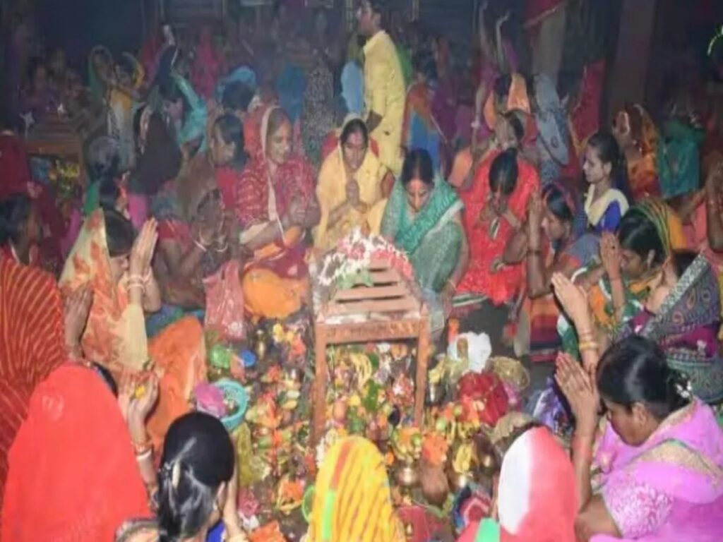 Jitiya Vrat 2024 : संतान की दीर्घायु के लिए माताएं करती हैं जितिया का व्रत, जानें तिथि और शुभ मुहूर्त