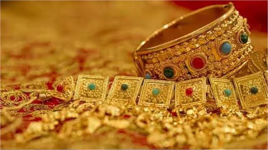 Gold Silver Price :  करवा चौथ से पहले सर्राफा बाजार में ईजाफा, जानिए कितना हुआ सोने-चांदी की कीमत में बढ़ोतरी!