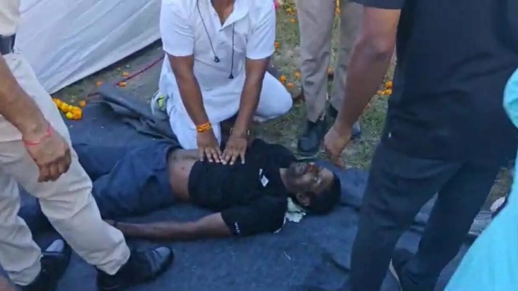 Raipur WRS Colony Ravan Dahan :  राजधानी के WRS मैदान में बड़ा हादसा, लाइट लगाते समय करंट से झुलसा कर्मचारी, इलाज के दौरान मौत