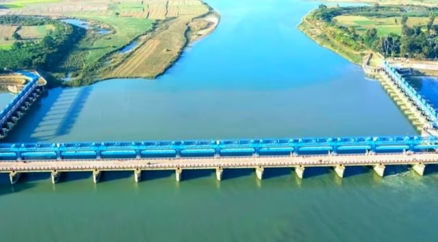 Ken-Betwa River Link Project : PM मोदी आज अटल जयंती के मौके पर केन-बेतवा नदी परियोजना का करेंगे शिलान्यास, यूपी-मध्य प्रदेश के किसानों को मिलेगी सिंचाई सुविधा