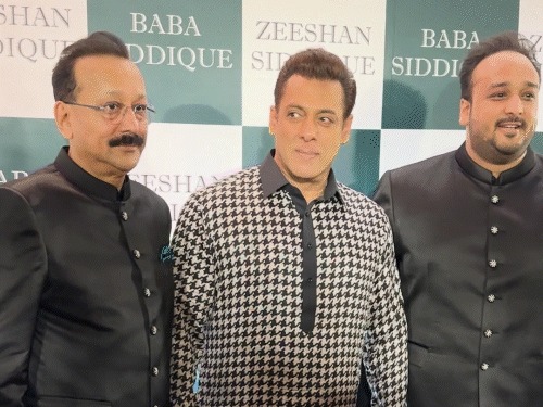 DEATH THREAT TO ZEESHAN SIDDIQUE : एनसीपी नेता जीशान सिद्दीकी को मिली जान से मारने की धमकी, डी-कंपनी ने मांगी 10 करोड़ की प्रोटेक्शन मनी