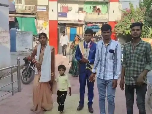 Tikamgarh News : दलित दूल्हे की घोड़ी पर सवारी बनी ‘जुर्म’, बारात पर पथराव – टीकमगढ़ में दबंगों का जातिगत कहर