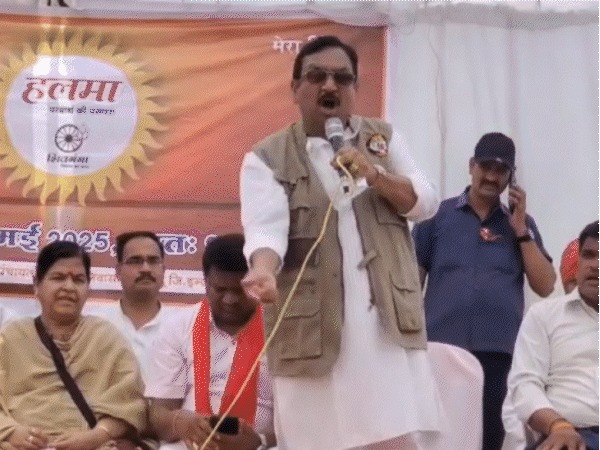 Minister Vijay Shah Resigns : मंत्री विजय शाह पर FIR के बाद सियासी भूचाल, सुप्रीम कोर्ट में सुनवाई आज, इस्तीफे की अटकलें तेज!!!!