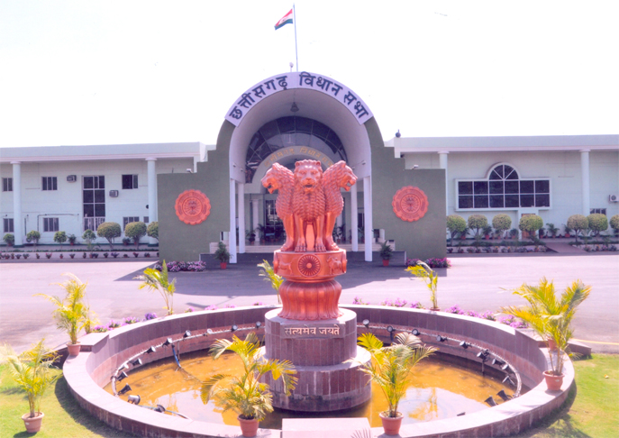 CG Monsoon Session: A barrage of questions...! 966 questions asked in monsoon session... Congress' strategy intensifies