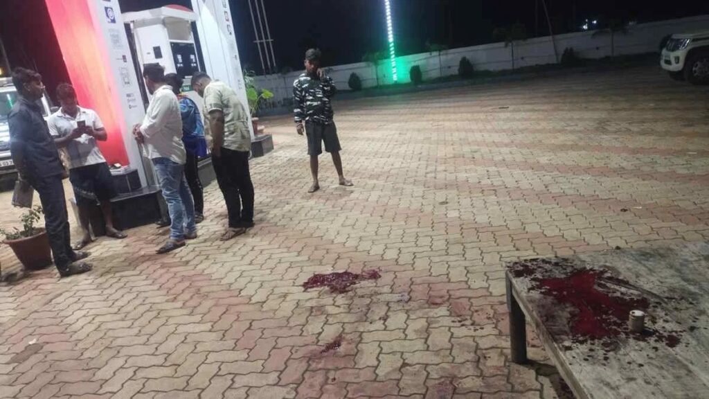 Murder of Pump Worker: Petrol pump employee murdered by slitting his throat...! Police engaged in investigation