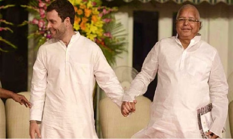 Poster War : BJP का विपक्ष पर पोस्टर वार…बोले- राहुल गांधी और लालू यादव दोनों जमानत पर हैं फिर भी देश को सिखा रहे लोकतंत्र…!