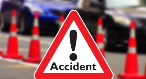 Dhamtari Road Accident: जल चढ़ाने जा रहे शिव भक्तों को अज्ञात वाहन ने मारी ठोकर, 2 कांवड़ियों की मौत,एक की हालत गंभीर