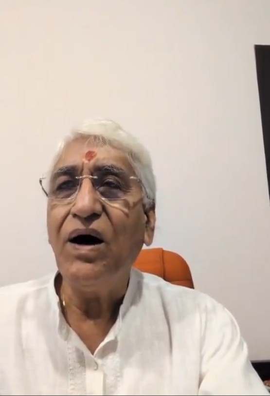 Live TV Debate : बीजेपी प्रवक्ता की धमकी से गरमाई सियासत…कांग्रेस ने की कड़ी निंदा…सुनिए क्या कहा VIDEO