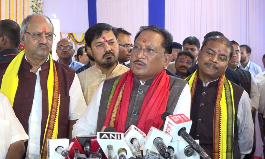 Nava Raipur : छत्तीसगढ़ स्टेट पॉवर कंपनियों के नए मुख्यालय भवन का शिलान्यास…! मुख्यमंत्री विष्णुदेव साय ने रखी आधारशिला…VIDEO