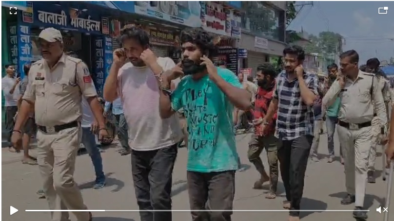 Murder Exposure : मनेन्द्रगढ़ से बड़ी खबर…! चाकू से हमले में युवक की हत्या का खुलासा…6 आरोपी गिरफ्तार…यहां देखें VIDEO