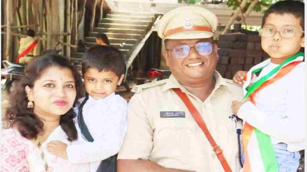 Martyred ASP Akash Girpunje's wife, Sneha, has been appointed as DSP on compassionate grounds... See where she was posted here!