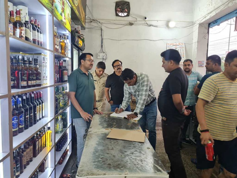 Liquor sold on Diwali: Raipur sets a new record for liquor sales on Diwali...! Sales of ₹61 crore in 6 days