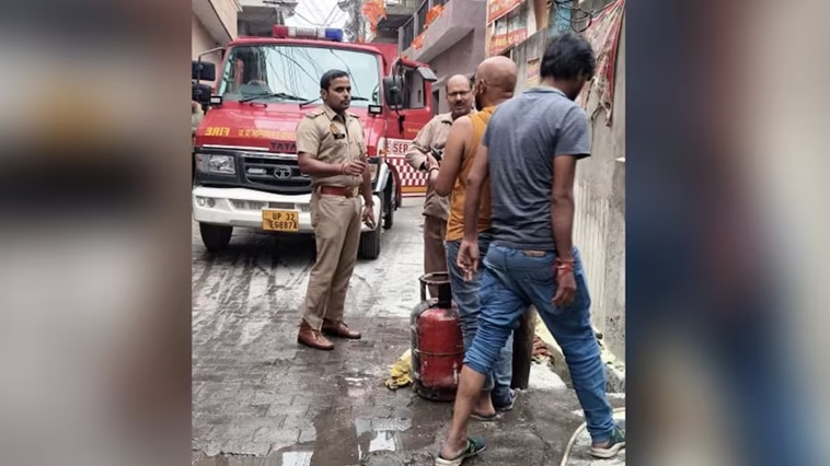 Cylinder Fire: Fire broke out in the house of Muskan, accused in the famous Saurabh murder case...father threw the burning cylinder outside.
