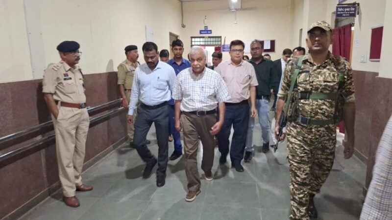 Big Relief in Naan Scam : छत्तीसगढ़ नान घोटाले में बड़ी राहत…! IAS आलोक शुक्ला और अनिल टुटेजा को कोर्ट से जमानत…लेकिन टुटेजा को जेल से नहीं मिली रिहाई