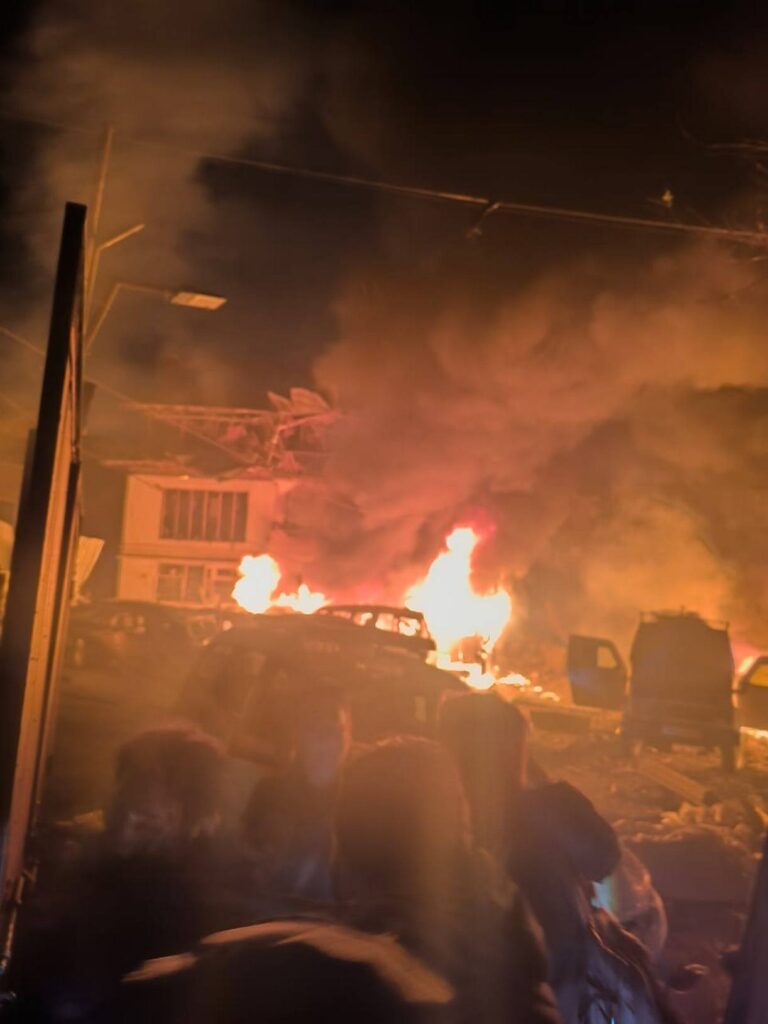 Big Accident in Srinagar : श्रीनगर में बड़ा हादसा…! नौगाम थाने में फटा अमोनियम नाइट्रेट…पुलिस इंस्पेक्टर सहित 10 की मौत