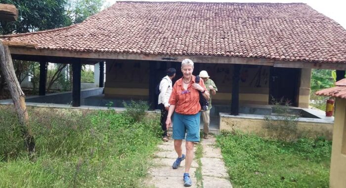 Bastar : बस्तर की जनजातीय संस्कृति ने मोहा बेल्जियम के मेहमानों का मन…धनकुल एथनिक रिजॉर्ट बना आकर्षण का केंद्र