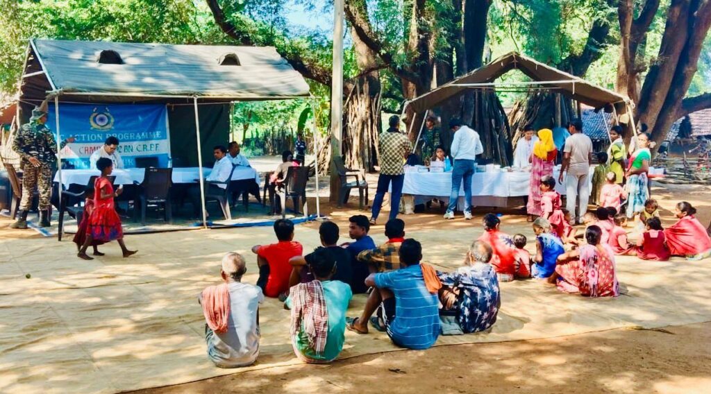 Niyada Nellanar Scheme : नियद नेल्लानार योजना के तहत दूरस्थ वनांचलों तक पहुँची विशेषज्ञ डॉक्टरों की टीम