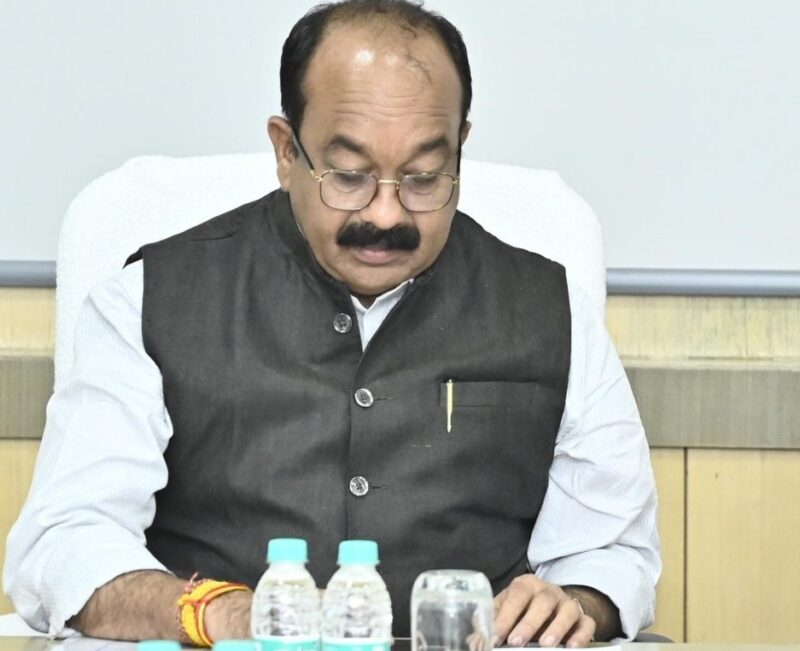 Employees Payment : होली से पहले सरकार की सौगात…! नगर निगम–पालिका कर्मियों के खाते में वेतन…62.85 करोड़ हुआ जारी