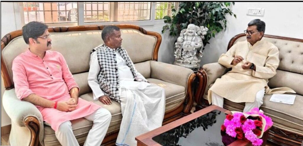 Budget Session : बजट सत्र में शामिल होने के लिए कोर्ट जाएंगे कवासी लखमा…! सशर्त जमानत के बीच सत्र में भागीदारी को लेकर लखमा की तैयारी