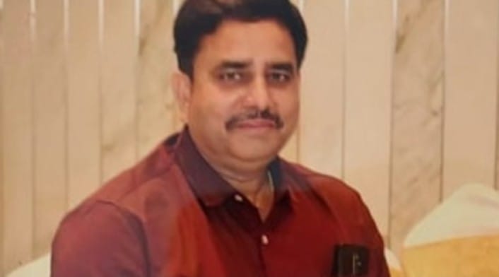 Body in Drum : निर्मम हत्या का खुलासा…! संचालक की शव के टुकड़े कर नीले ड्रम में छुपाए गए…यहां देखें Video