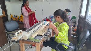 RAMP Yojana : लखोली बुनकर केन्द्र में रैंप योजना का प्रशिक्षण, 32 महिलाओं को मिला कौशल विकास का अवसर