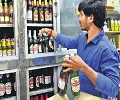 Liquor Policy : छत्तीसगढ़ में शराब की बोतलें अब फाइबर से…! 35 नई शराब दुकानों का उद्घाटन…प्रीमियम शराब का विस्तार