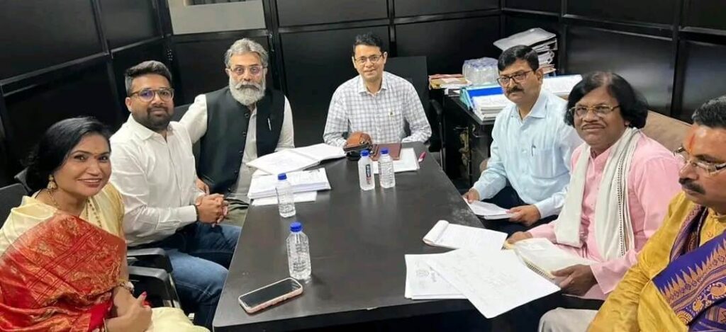 CG Script Committee : छत्तीसगढ़ में स्क्रिप्ट समिति गठन हेतु महत्वपूर्ण बैठक आयोजित…सिनेमा और संस्कृति के बेहतर समन्वय पर जोर