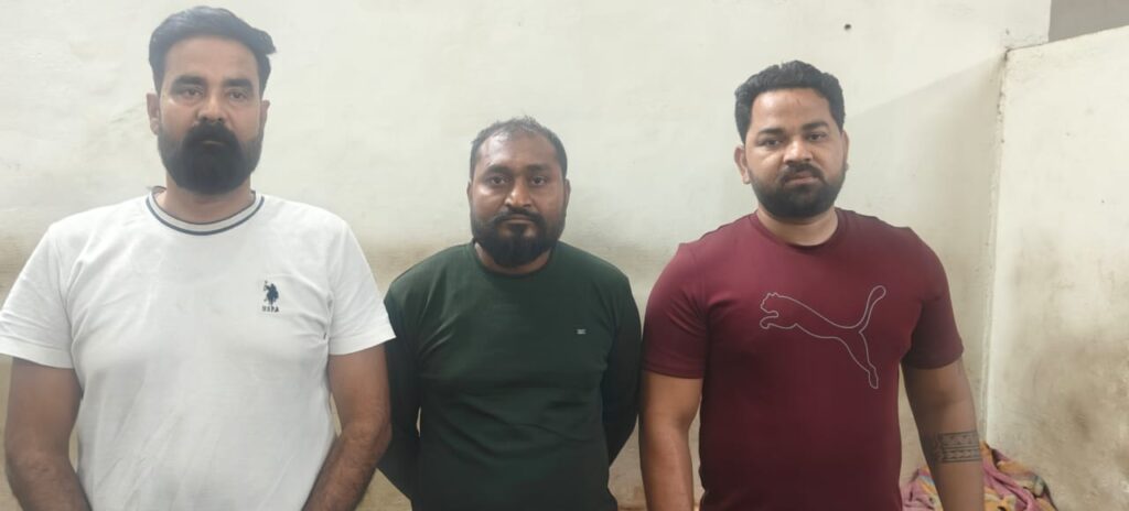 Iron Rods Scam : ट्रांसपोर्टर गैंग का पर्दाफाश…! कबाड़ी के साथ मिलकर किया बड़ा घोटाला…सरिया हेरफेर कर 6.9 लाख की ठगी