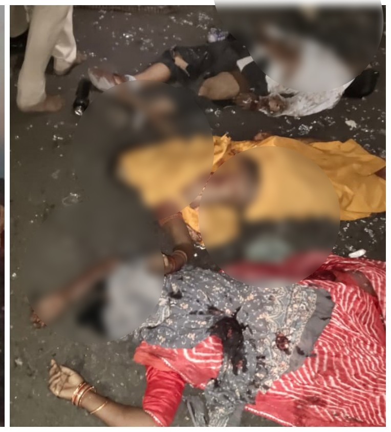 Fatal Crash : छिंदवाड़ा में सड़क हादसे से दहल उठा इलाका…! बस-ट्रक भिड़ंत…12 की दर्दनाक मौत…यहां देखें VIDEO