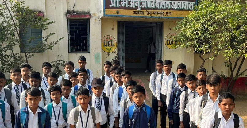 Prayas School : सीमित संसाधनों में बड़ी सफलता की मिसाल… गुणवत्तापूर्ण शिक्षा और मार्गदर्शन का असर