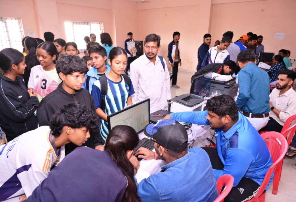 Trial Start : राज्य स्तरीय खेल अकादमी ट्रायल शुरू… 204 खिलाड़ियों ने दिखाई दमदार भागीदारी