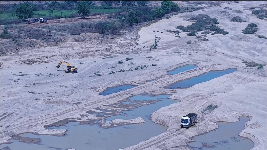 Drone Surveillance : छत्तीसगढ़ में अवैध खनन पर सख्ती… ड्रोन निगरानी से सरकार का बड़ा एक्शन