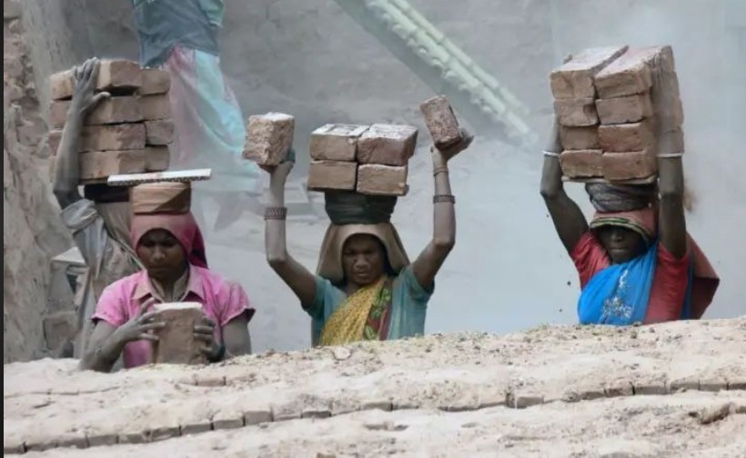 DA Hike : छत्तीसगढ़ में श्रमिकों का बढ़ा DA…! 1 अप्रैल से नई वेतन दरें लागू…पूरी List यहां देखें