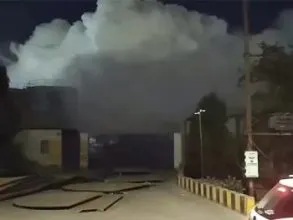 Industrial Accident : भिलाई में औद्योगिक हादसा टला…! केएसएस हाइड्रोकार्बन फैक्ट्री में पिच ऑयल लीक…इलाके में जहरीला धुआं