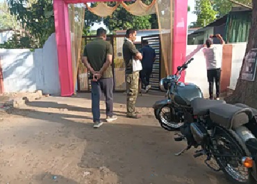 Theft Case Retired ASI : कोरबा में फिर बड़ी चोरी…! रिटायर्ड ASI के घर बारात के दौरान धावा…CCTV DVR भी ले गए चोर