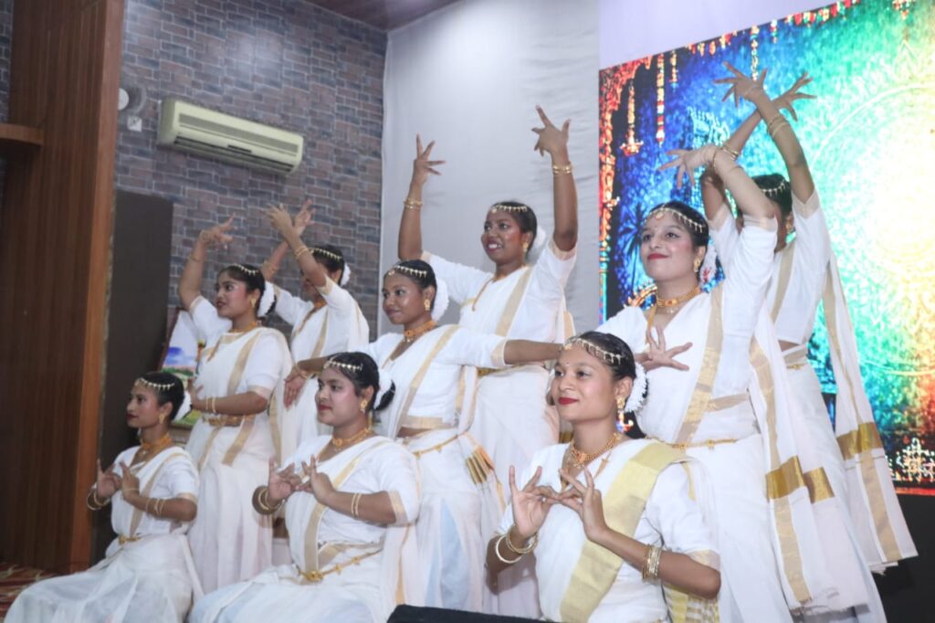 IIHM विद्यार्थियों की प्रतिभा को मिला मंच… सफल आयोजन ने संस्कृति और आतिथ्य का दिया अनूठा संदेश
