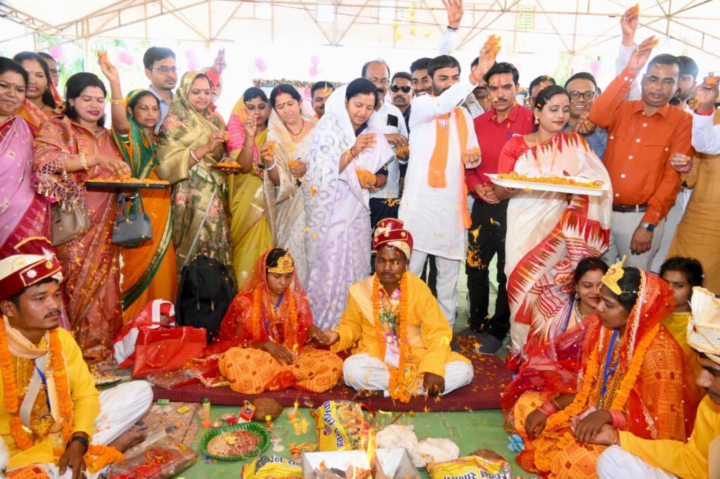 CM Kanya Vivah Yojana बना सामाजिक समरसता का उत्सव… 2300 से अधिक जोड़े बंधे विवाह सूत्र में