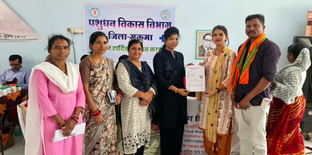 ABHA ID : सुशासन शिविर में हाथों-हाथ मिला योजनाओं का लाभ… आयुष्मान कार्ड, श्रम कार्ड और प्रमाण पत्रों से ग्रामीणों को मिली राहत
