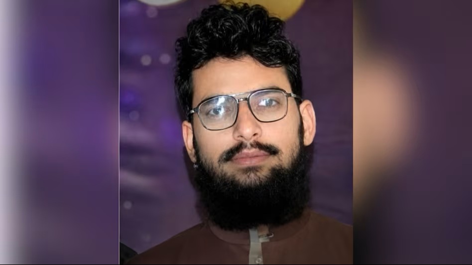 Pulwama Mastermind Killed : पुलवामा हमले का मास्टरमाइंड पाकिस्तान में ढेर…! ऑफिस में घुसकर बरसाईं गोलियां…POK में मचा हड़कंप