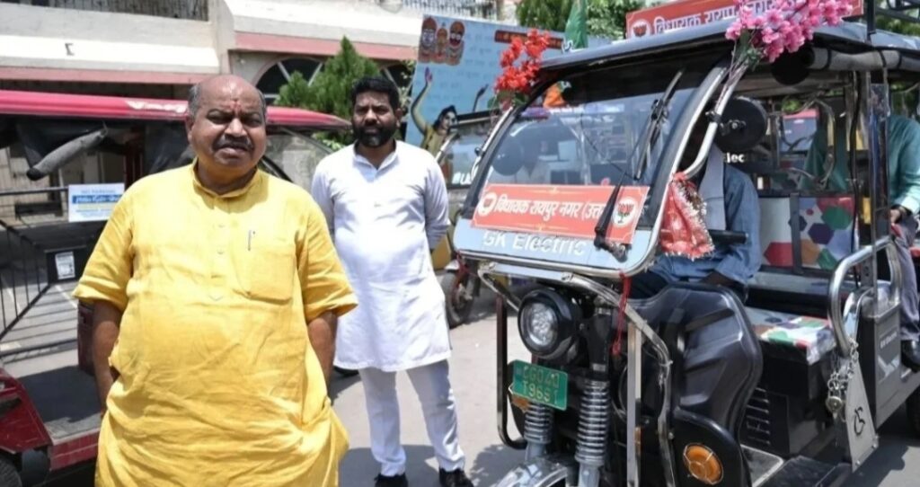 ई-रिक्शा से जनसंपर्क करेंगे विधायक पुरंदर मिश्रा